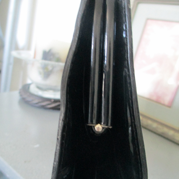 Nichole Miller, Black Patent Handbag, Top Handle - Picture 5 of 7